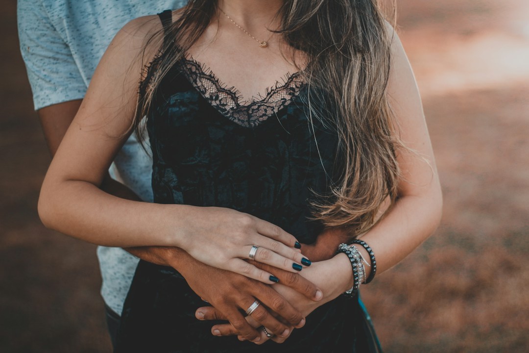 What to Pack for the First Romantic Trip as a Couple 2 img