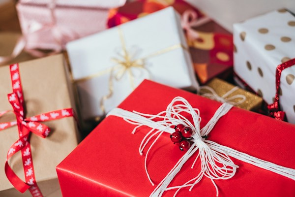 Holiday Gift Ideas for Your Significant Other 1 img