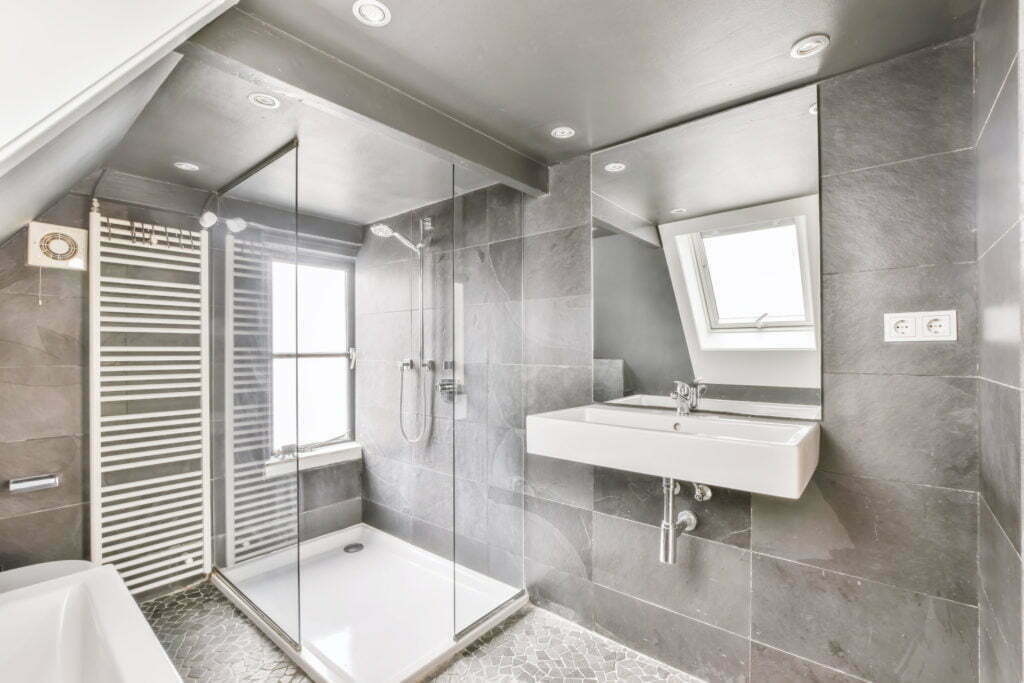 Luxurious bathroom in gray colors